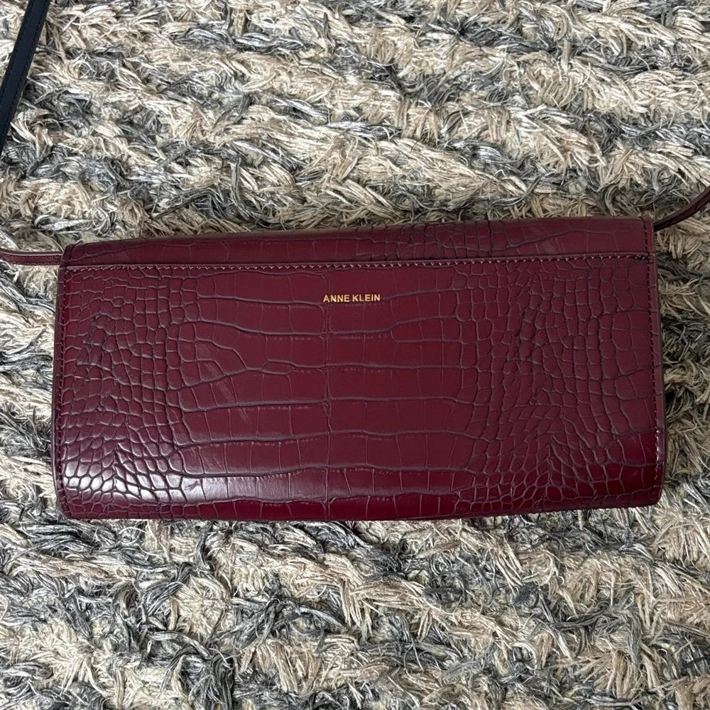 Anne Klein Burgundy Croc-Embossed Clutch Removable Shoulder Strap